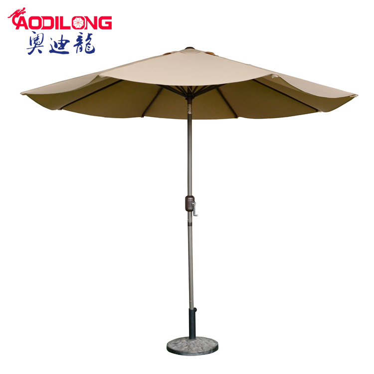 2.7m GARDEN UMBRELLA WITH CRANK AND TILT