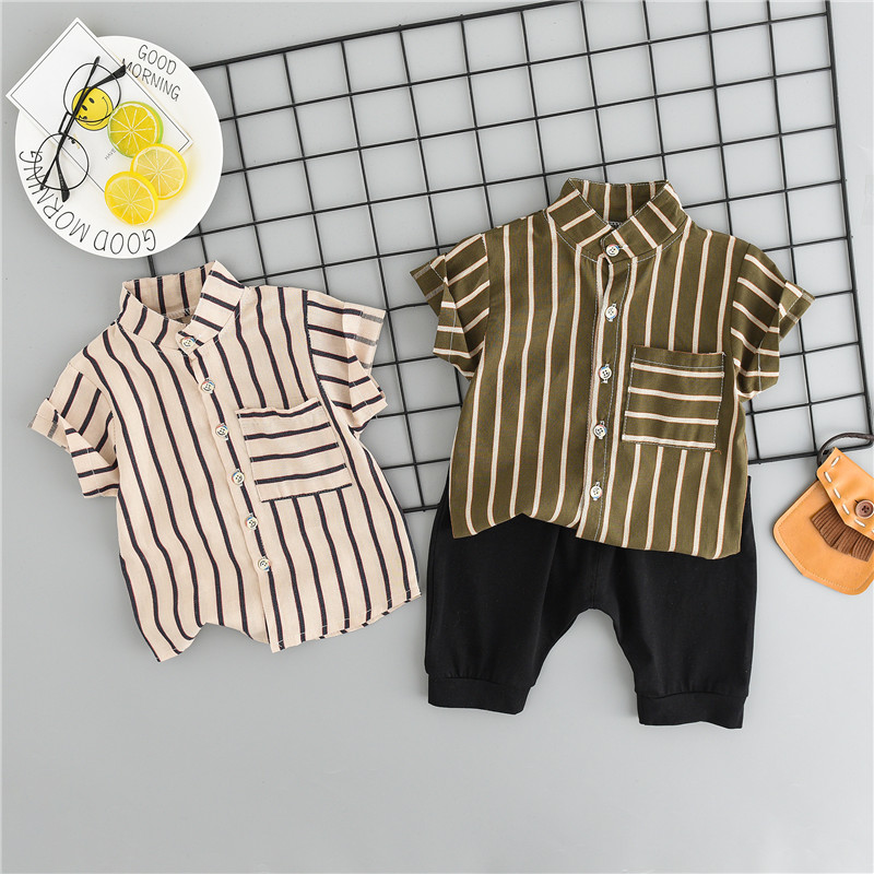 Striped shirt with short sleeves